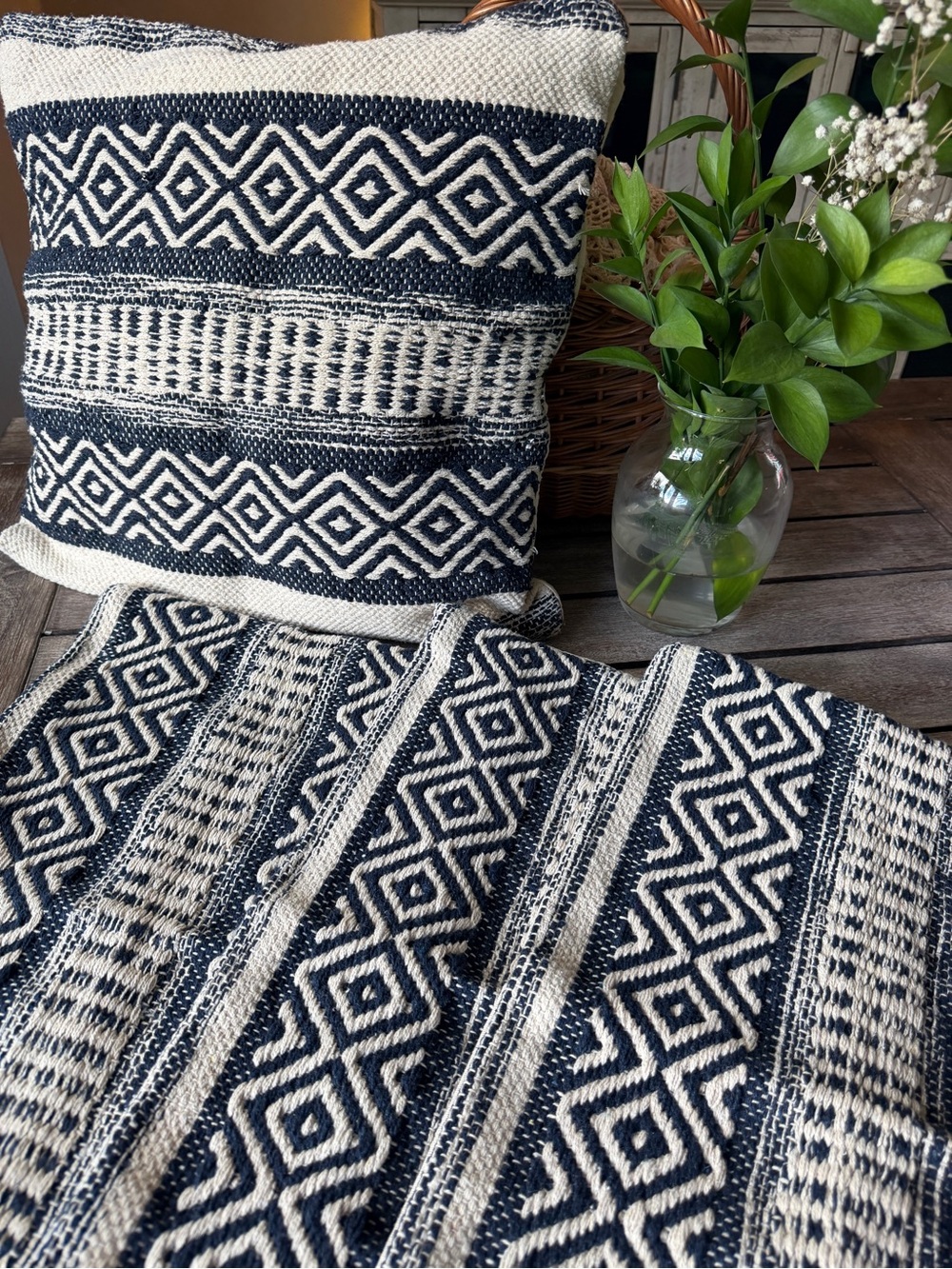 REDEARTH Set of 4 Boho Tufted Pillow Covers Black Cream 100% Cotton